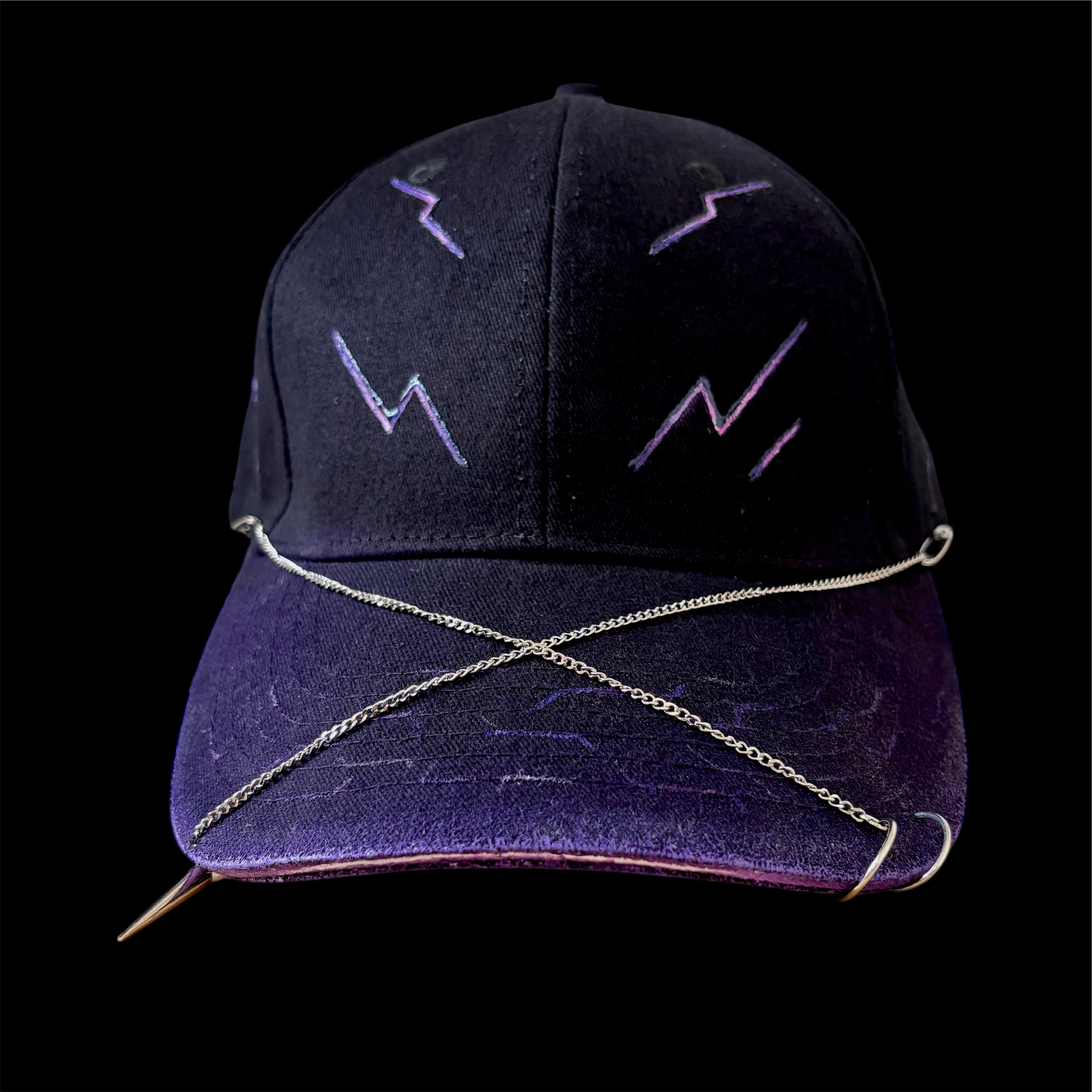 Hat “Violet Chains“